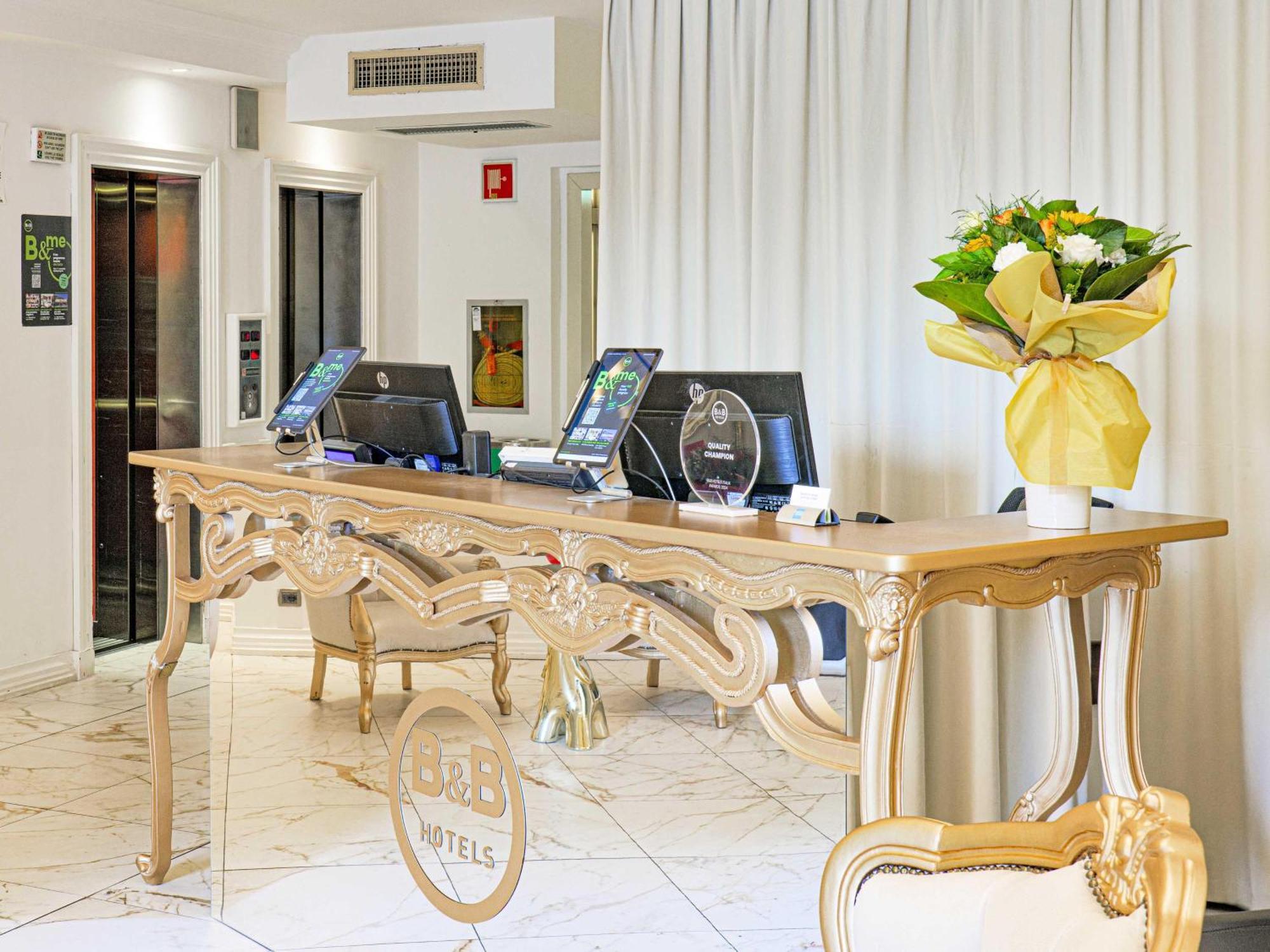 B&B Hotel Firenze Laurus Al Duomo Exterior foto